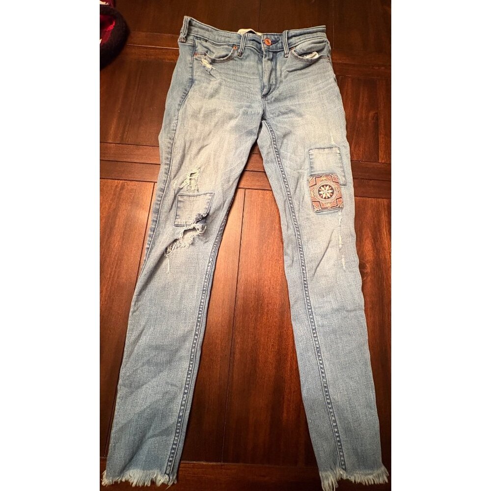 Abercrombie & Fitch Girls 4R Super Skinny Jeans With Embroidered Patch & Distres